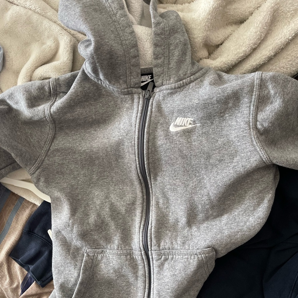 Nike Youth XL Grey zip-up Hoodie
